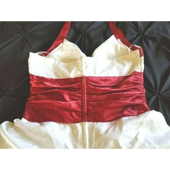 Size 13/14 Dress by Masquerade Juniors Formal Prom Wedding Gown White Red Trims - Picture 6 of 11